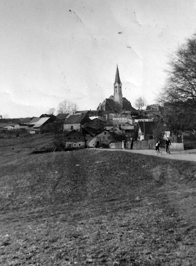 Kinder spiele in der Mühlgasse in Wegscheid, 1960er Jahre